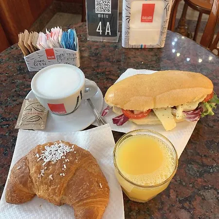 Sweet Life Liguria Couette-café 3*