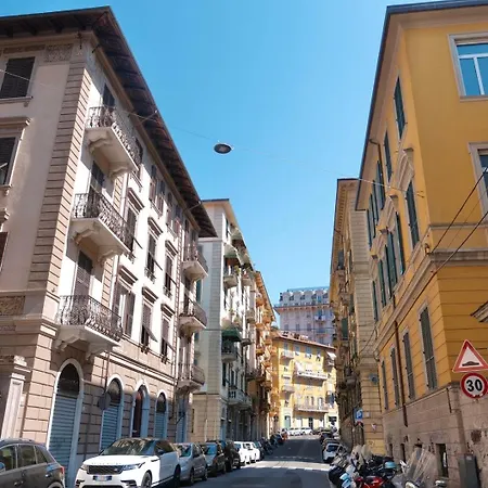 Sweet Life Liguria Frühstückspension La Spezia